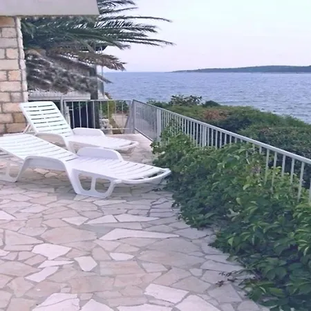 Semesterbostad House Pavic Vis